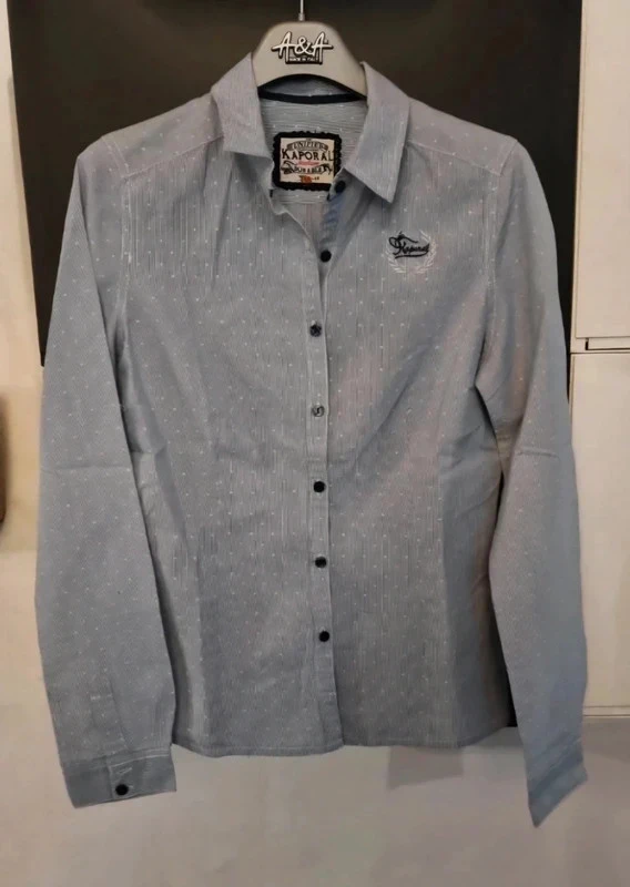 Chemise